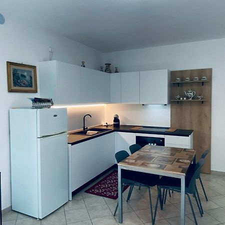 Alma Apartment سيرمِيوني المظهر الخارجي الصورة