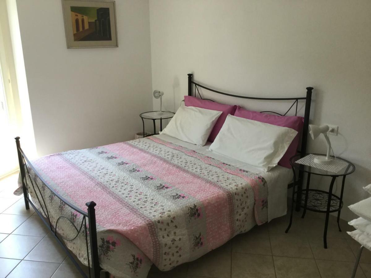 Alma Apartment سيرمِيوني المظهر الخارجي الصورة