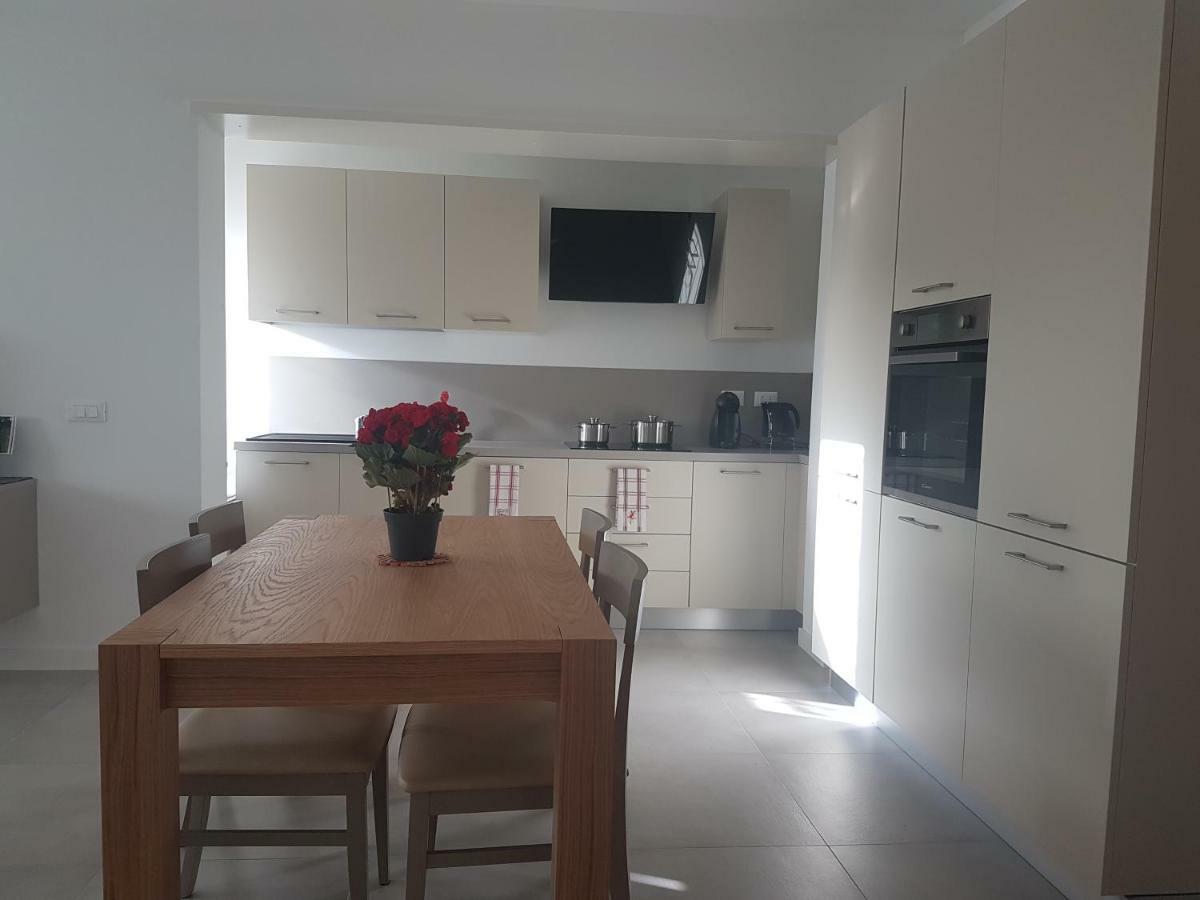 Alma Apartment سيرمِيوني المظهر الخارجي الصورة