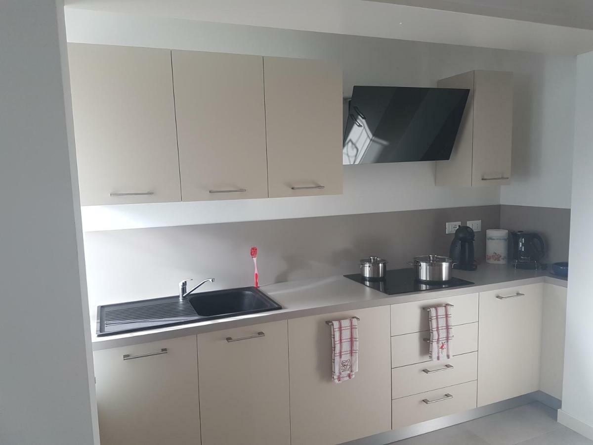 Alma Apartment سيرمِيوني المظهر الخارجي الصورة